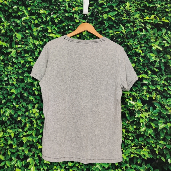 Aeropostale Grey Graphic T-Shirt - Picture 3 of 3